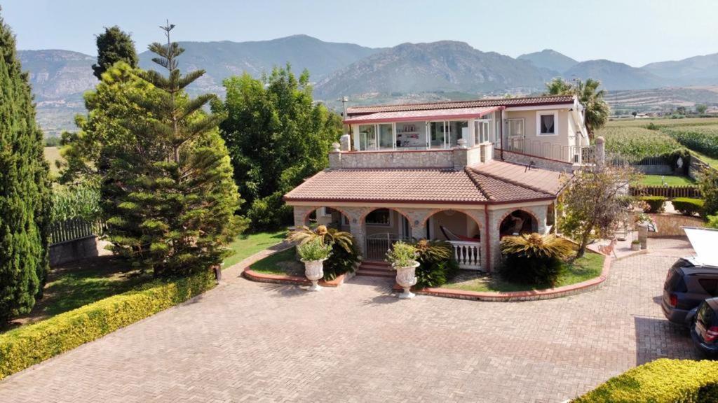 B&B Levante Paestum Mattine Екстериор снимка